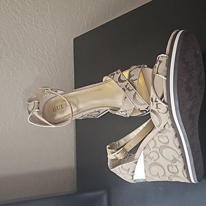 Women Guess wedges